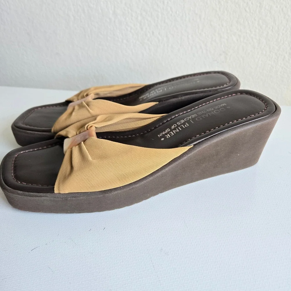 Donald J Pliner Brown Tan Mesh Square Toe Wedge Sandals Made in Spain Women 9